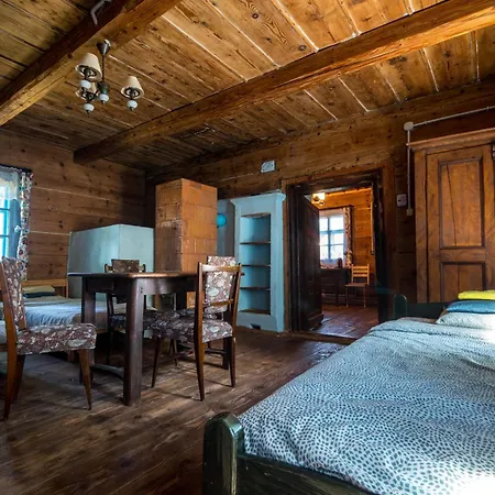 Apartment Kawalerski, Impreza, Wesele